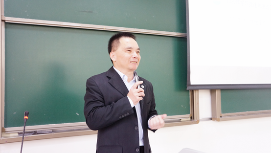 说明: D:\Safira 工作文件夹\2021-01-06 公司2020年度总结大会\照片\DSC03264_副本.png
