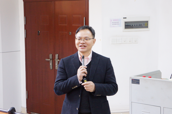 说明: D:\Safira 工作文件夹\2021-01-06 公司2020年度总结大会\照片\dsc03129_副本.png